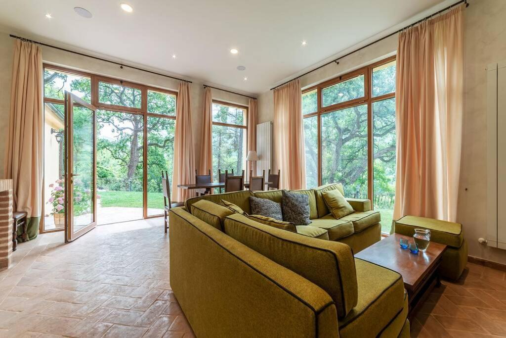 Villa Gina Umbria Luxury Retreat SantʼAnatolia di Narco Extérieur photo